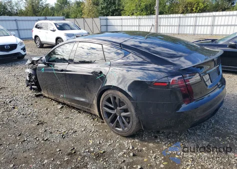 2022 Tesla Model S z USA, uszkodzony, nr VIN 5YJSA1E69NF478564